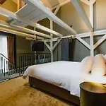 Mai Hotel 4*