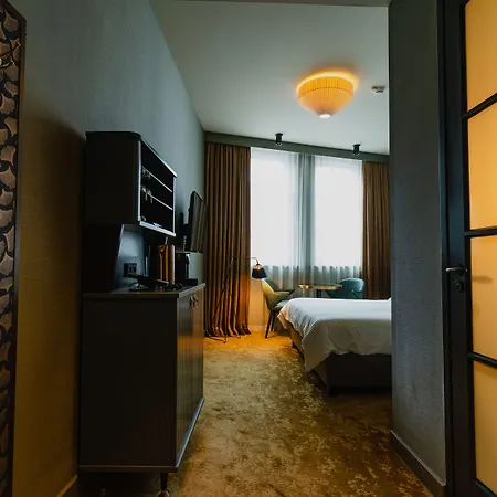 Mai Hotel 4*